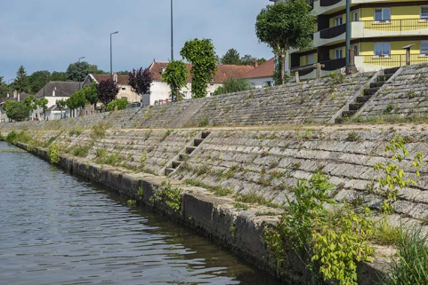 Prologement du quai Villeneuve. © Région Bourgogne-Franche-Comté, Inventaire du patrimoine Prologement du quai Villeneuve. © Région Bourgogne-Franche-Comté, Inventaire du patrimoine