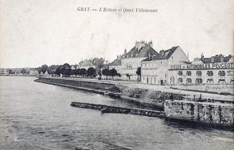Gray. - L'écluse et quai Villeneuve, carte postale. © Région Bourgogne-Franche-Comté, Inventaire du patrimoine Gray. - L'écluse et quai Villeneuve, carte postale. © Région Bourgogne-Franche-Comté, Inventaire du patrimoine