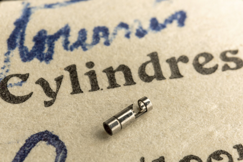 Ecorce de cylindre achevée et polie. © Région Bourgogne-Franche-Comté, Inventaire du patrimoine