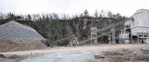 Nouvelles installations : tapis roulants et poste de concassage. © Région Bourgogne-Franche-Comté, Inventaire du patrimoine