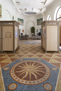 Vue du vestibule en direction de l'est. © Région Bourgogne-Franche-Comté, Inventaire du patrimoine Vue du vestibule en direction de l'est. © Région Bourgogne-Franche-Comté, Inventaire du patrimoine