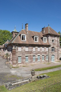 établissement thermal © Région Bourgogne-Franche-Comté, Inventaire du patrimoine établissement thermal © Région Bourgogne-Franche-Comté, Inventaire du patrimoine