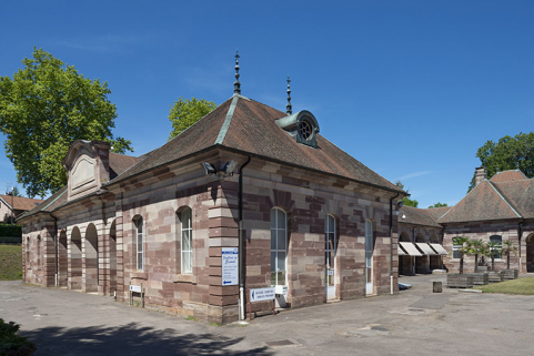 établissement thermal © Région Bourgogne-Franche-Comté, Inventaire du patrimoine établissement thermal © Région Bourgogne-Franche-Comté, Inventaire du patrimoine