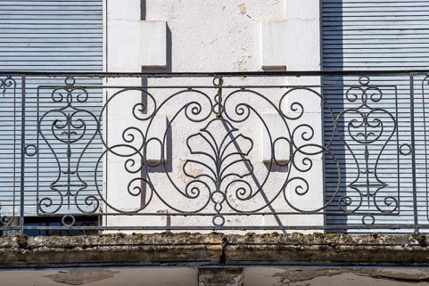 garde-corps de balcon © Région Bourgogne-Franche-Comté, Inventaire du patrimoine  garde-corps de balcon © Région Bourgogne-Franche-Comté, Inventaire du patrimoine