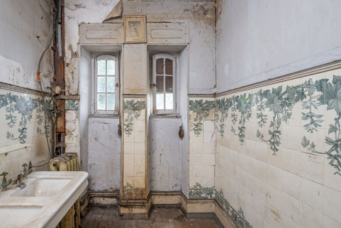 salle de bains © Région Bourgogne-Franche-Comté, Inventaire du patrimoine  salle de bains © Région Bourgogne-Franche-Comté, Inventaire du patrimoine