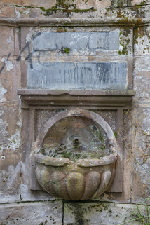 fontaine © Région Bourgogne-Franche-Comté, Inventaire du patrimoine fontaine © Région Bourgogne-Franche-Comté, Inventaire du patrimoine