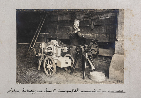 Moteur électrique sur chariot transportable commandant un concasseur, 1ère moitié 20e siècle. © Région Bourgogne-Franche-Comté, Inventaire du patrimoine