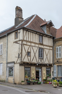  maison à boutique pan de bois © Région Bourgogne-Franche-Comté, Inventaire du patrimoine