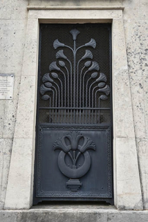 cimetière tombeau © Région Bourgogne-Franche-Comté, Inventaire du patrimoine  cimetière tombeau © Région Bourgogne-Franche-Comté, Inventaire du patrimoine
