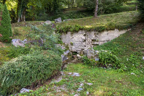 établissement thermal © Région Bourgogne-Franche-Comté, Inventaire du patrimoine  établissement thermal © Région Bourgogne-Franche-Comté, Inventaire du patrimoine