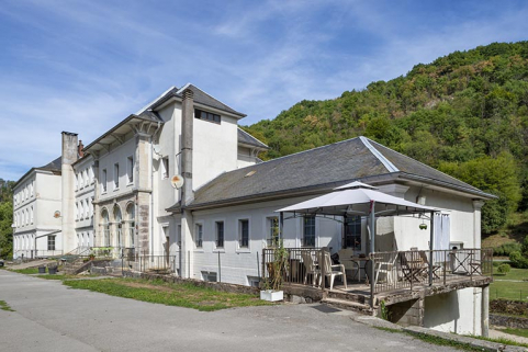 établissement thermal © Région Bourgogne-Franche-Comté, Inventaire du patrimoine  établissement thermal © Région Bourgogne-Franche-Comté, Inventaire du patrimoine