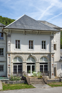 établissement thermal © Région Bourgogne-Franche-Comté, Inventaire du patrimoine  établissement thermal © Région Bourgogne-Franche-Comté, Inventaire du patrimoine