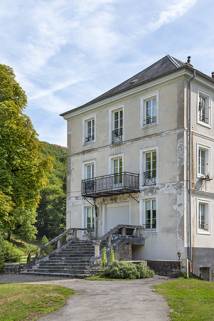 établissement thermal © Région Bourgogne-Franche-Comté, Inventaire du patrimoine  établissement thermal © Région Bourgogne-Franche-Comté, Inventaire du patrimoine