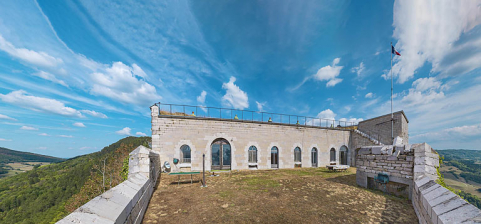 fort réduit © Région Bourgogne-Franche-Comté, Inventaire du patrimoine  fort réduit © Région Bourgogne-Franche-Comté, Inventaire du patrimoine
