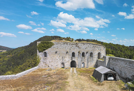 fort édifice fortifié © Région Bourgogne-Franche-Comté, Inventaire du patrimoine  fort édifice fortifié © Région Bourgogne-Franche-Comté, Inventaire du patrimoine