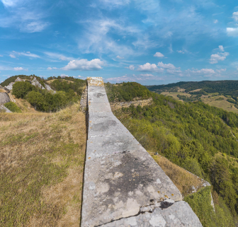 fort © Région Bourgogne-Franche-Comté, Inventaire du patrimoine  fort © Région Bourgogne-Franche-Comté, Inventaire du patrimoine