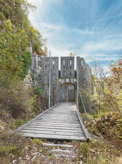 fort redoute © Région Bourgogne-Franche-Comté, Inventaire du patrimoine  fort redoute © Région Bourgogne-Franche-Comté, Inventaire du patrimoine