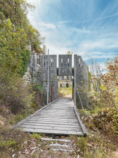 fort redoute © Région Bourgogne-Franche-Comté, Inventaire du patrimoine  fort redoute © Région Bourgogne-Franche-Comté, Inventaire du patrimoine