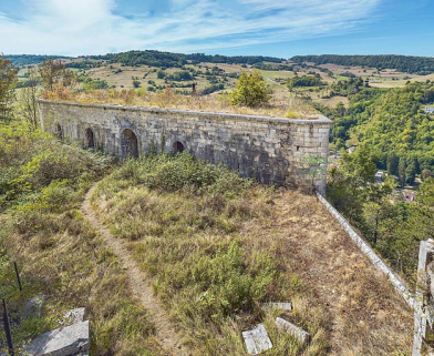fort redoute © Région Bourgogne-Franche-Comté, Inventaire du patrimoine  fort redoute © Région Bourgogne-Franche-Comté, Inventaire du patrimoine