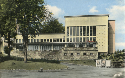 casino salle des fêtes © Région Bourgogne-Franche-Comté, Inventaire du patrimoine  casino salle des fêtes © Région Bourgogne-Franche-Comté, Inventaire du patrimoine