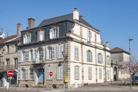 demeure © Région Bourgogne-Franche-Comté, Inventaire du patrimoine  demeure © Région Bourgogne-Franche-Comté, Inventaire du patrimoine