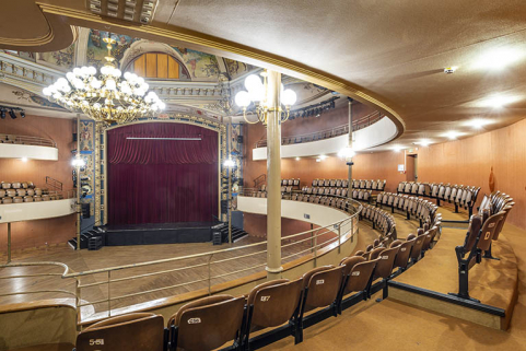 salle de spectacle © Région Bourgogne-Franche-Comté, Inventaire du patrimoine  salle de spectacle © Région Bourgogne-Franche-Comté, Inventaire du patrimoine