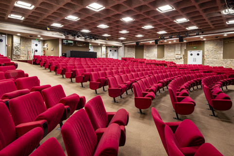 salle de spectacle © Région Bourgogne-Franche-Comté, Inventaire du patrimoine  salle de spectacle © Région Bourgogne-Franche-Comté, Inventaire du patrimoine