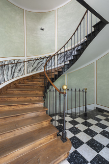 hôtel escalier © Région Bourgogne-Franche-Comté, Inventaire du patrimoine  hôtel escalier © Région Bourgogne-Franche-Comté, Inventaire du patrimoine