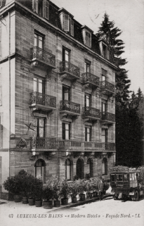 hôtel de voyageurs © L.L.  hôtel de voyageurs © L.L.