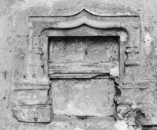 Lavabo de la nef. © Région Bourgogne-Franche-Comté, Inventaire du patrimoine