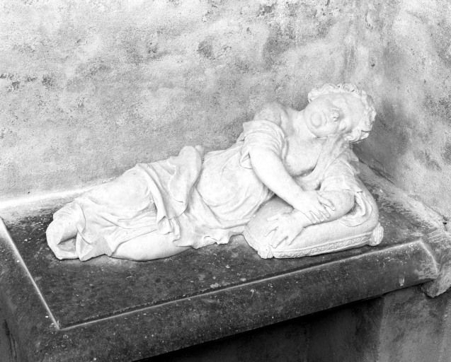 Tombeau d'Henri de Gallois, vue d'ensemble © Région Bourgogne-Franche-Comté, Inventaire du patrimoine