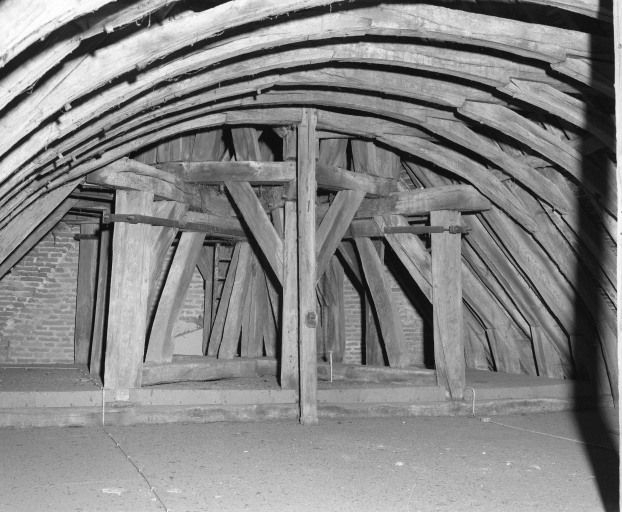 Charpente du comble et beffroi © Région Bourgogne-Franche-Comté, Inventaire du patrimoine