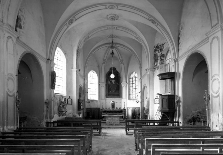 Vue intérieure prise de l'entrée © Région Bourgogne-Franche-Comté, Inventaire du patrimoine