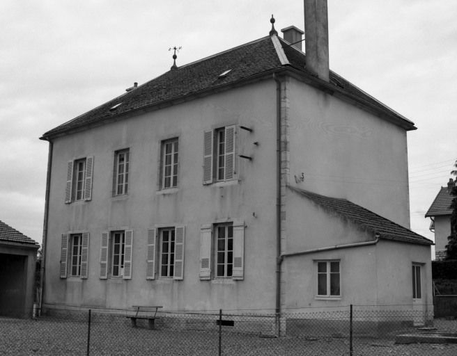 Elévation postérieure. © Région Bourgogne-Franche-Comté, Inventaire du patrimoine