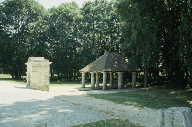  lavoir © Région Bourgogne-Franche-Comté, Inventaire du patrimoine