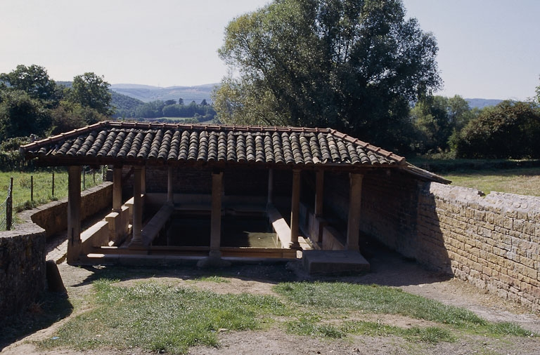  lavoir © Région Bourgogne-Franche-Comté, Inventaire du patrimoine