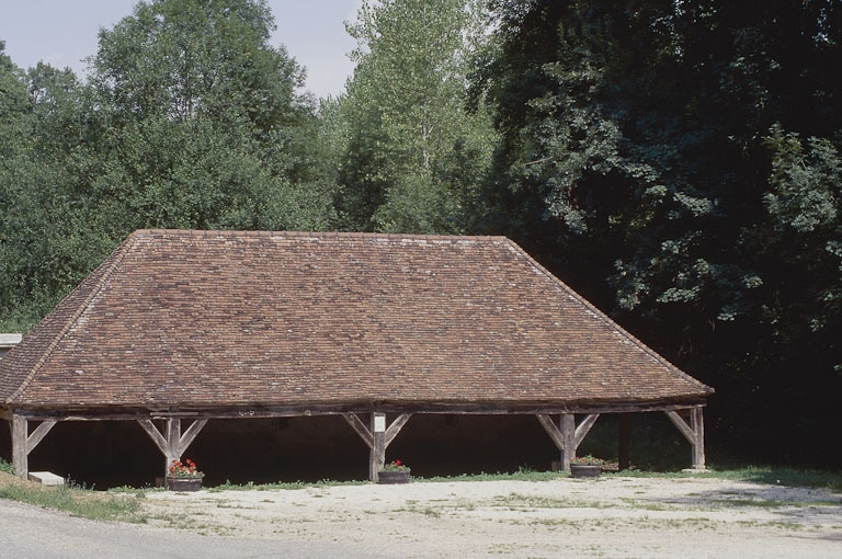  lavoir © Région Bourgogne-Franche-Comté, Inventaire du patrimoine