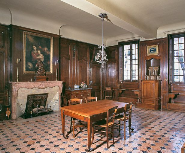 Bâtiment de la Communauté des soeurs et des orphelines, réfectoire des soeurs. © Région Bourgogne-Franche-Comté, Inventaire du patrimoine