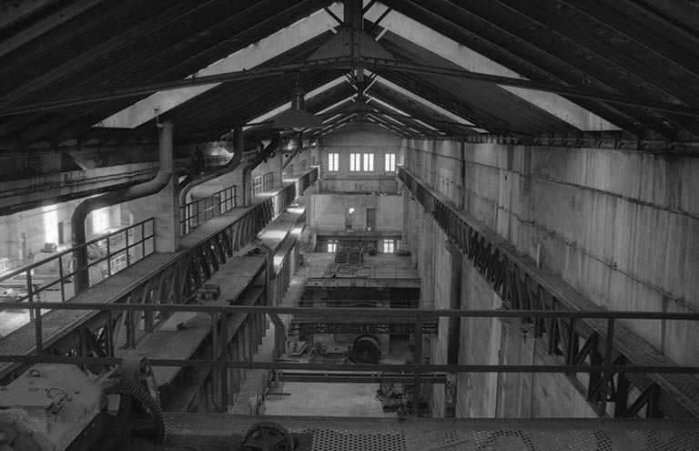 La salle des pompes photographiée depuis le pont roulant. © Région Bourgogne-Franche-Comté, Inventaire du patrimoine