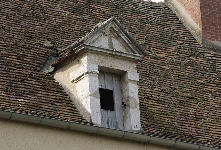 Bâtiment de la communauté des soeurs : lucarne. © Région Bourgogne-Franche-Comté, Inventaire du patrimoine