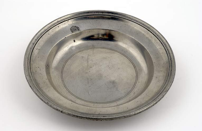 Vue d'ensemble de l'une des assiettes © Région Bourgogne-Franche-Comté, Inventaire du patrimoine