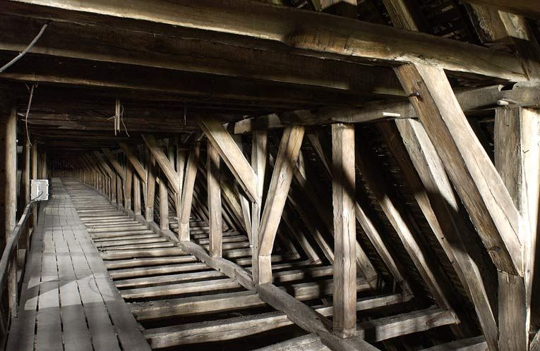 Charpente de l'ancienne salle des malades. © Région Bourgogne-Franche-Comté, Inventaire du patrimoine