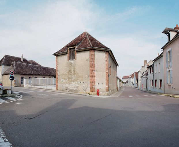 Anciennes dépendances, vue d'ensemble. © Région Bourgogne-Franche-Comté, Inventaire du patrimoine