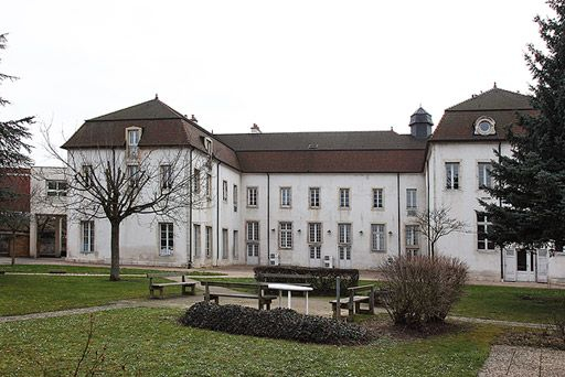 Bâtiment en U : élévations sur jardin. © Région Bourgogne-Franche-Comté, Inventaire du patrimoine