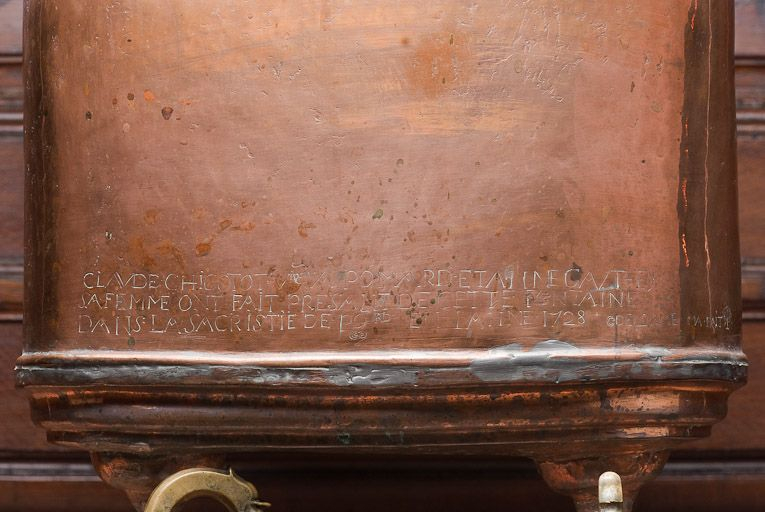 Détail de l'inscription. © Région Bourgogne-Franche-Comté, Inventaire du patrimoine