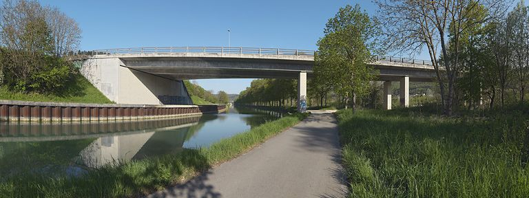 Pont vu d'aval. © Région Bourgogne-Franche-Comté, Inventaire du patrimoine