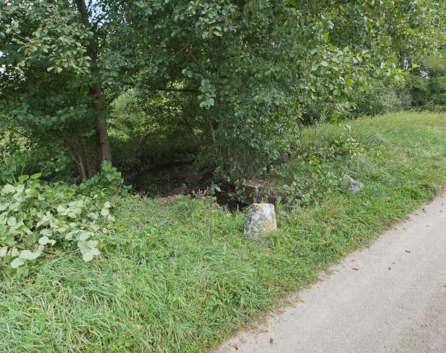 Vue du bassin. © Région Bourgogne-Franche-Comté, Inventaire du patrimoine