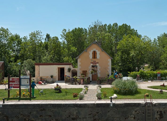 Vue d'ensemble du site d'écluse. © Région Bourgogne-Franche-Comté, Inventaire du patrimoine
