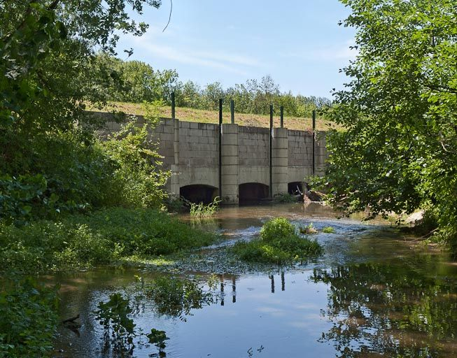 Vue de l'aqueduc. © Région Bourgogne-Franche-Comté, Inventaire du patrimoine