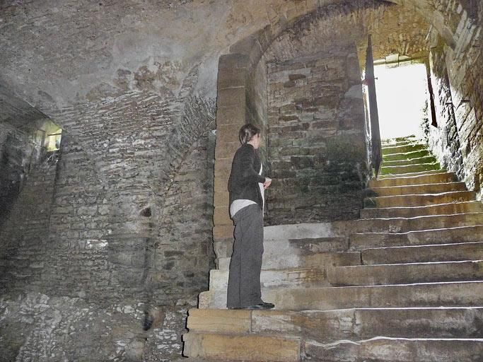 Cave sous la grange : escalier. © Région Bourgogne-Franche-Comté, Inventaire du patrimoine